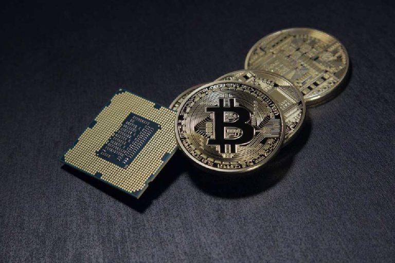 Bitcoin Trading: 7 tips to disconnect your emotions from your portfolio