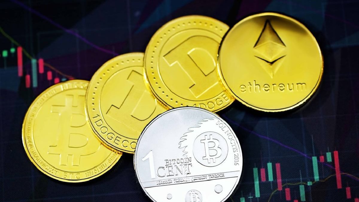 Cryptocurrency: How and Why You Should Own One?