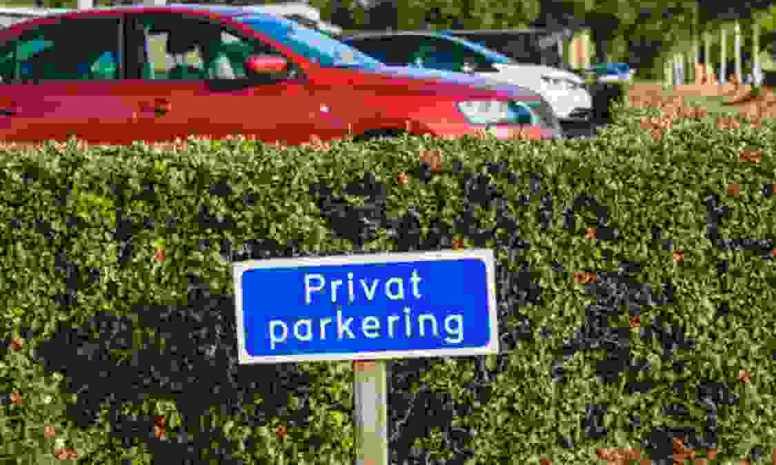 THE ASSET VALUES OF PRIVATE PARKING