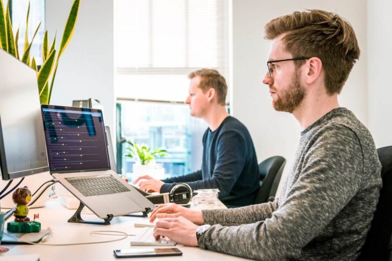 How to Hire Software Developers in Ukraine_ The Ultimate Guide