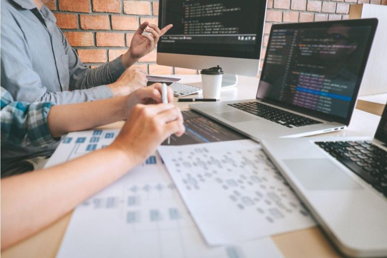 Top 4 Reasons Companies Outsource Their Software Development