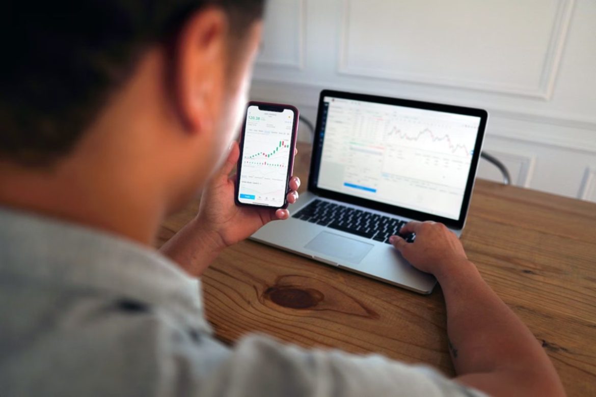 Scaling Your Venture Capital Firm with the Right Software Tools (