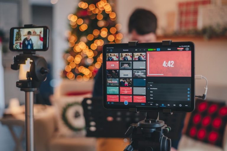 Leverage Live Stream to Boost Your Vlog and Brand Presence